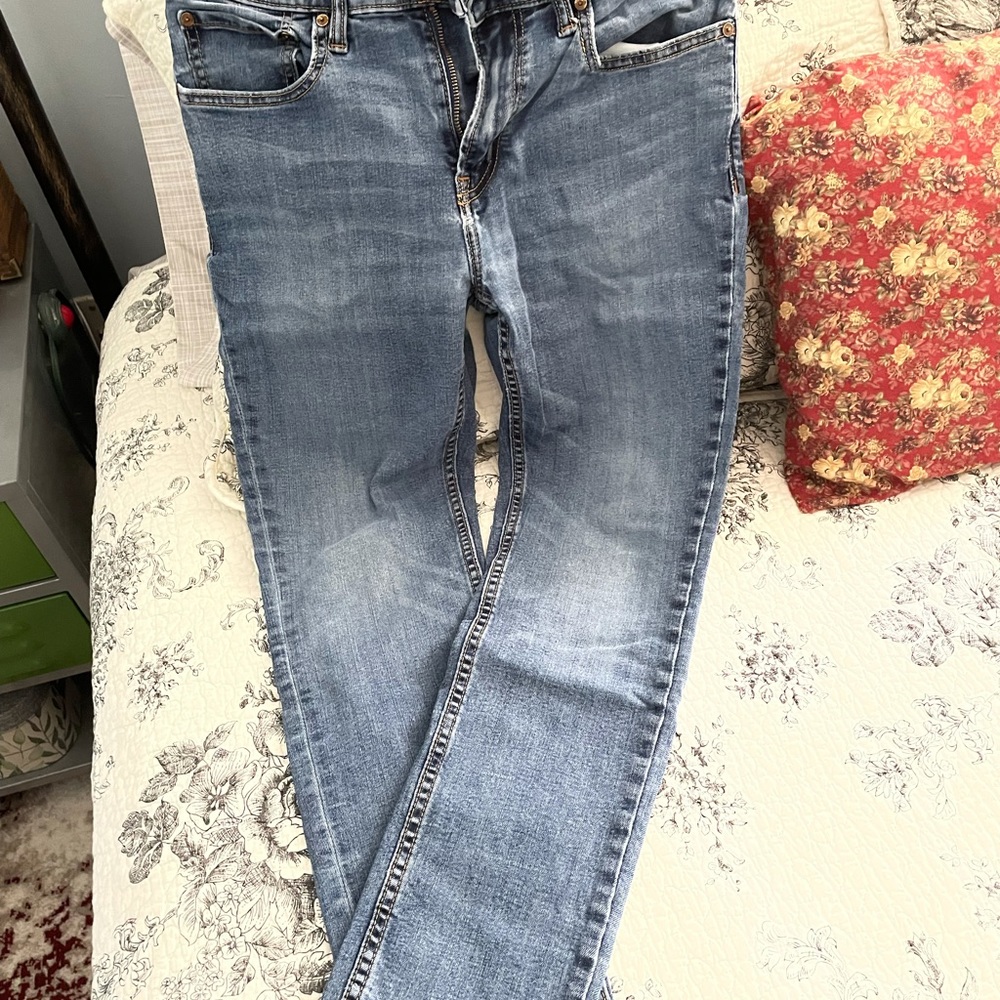Old Navy Super Skinny Jeans